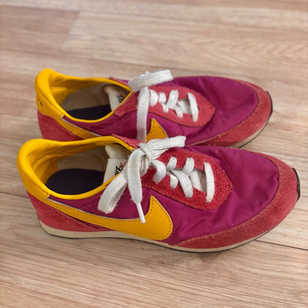 Nike Fuchsia and Gold Sneakers 1.5Y
